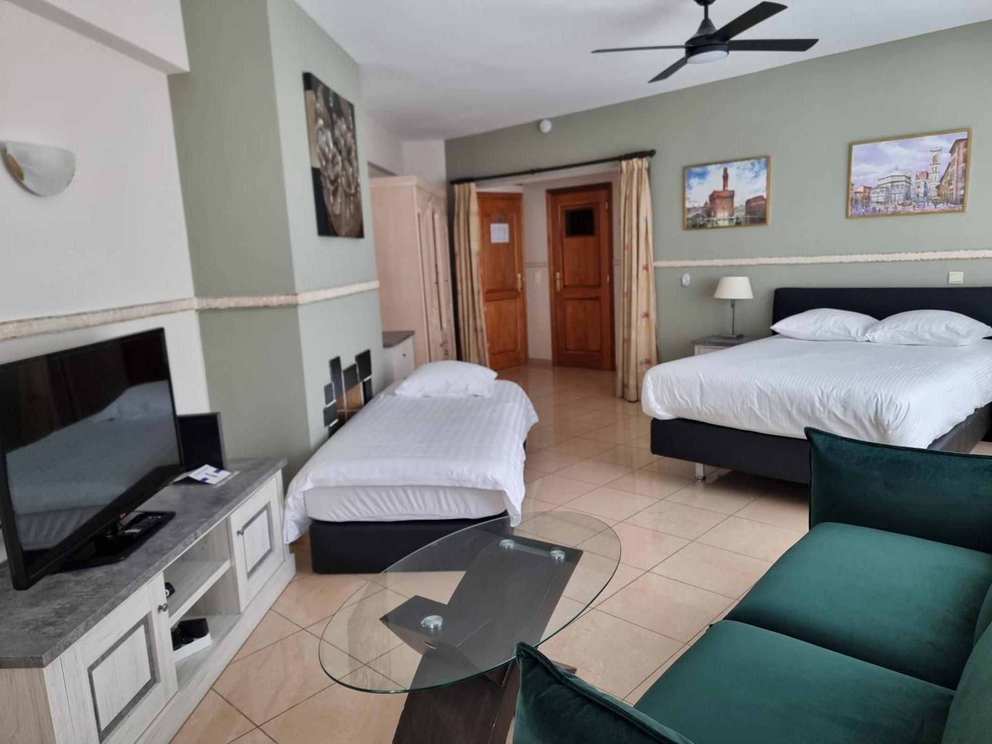 Résidence Bara Midi 3* Saint-Gilles